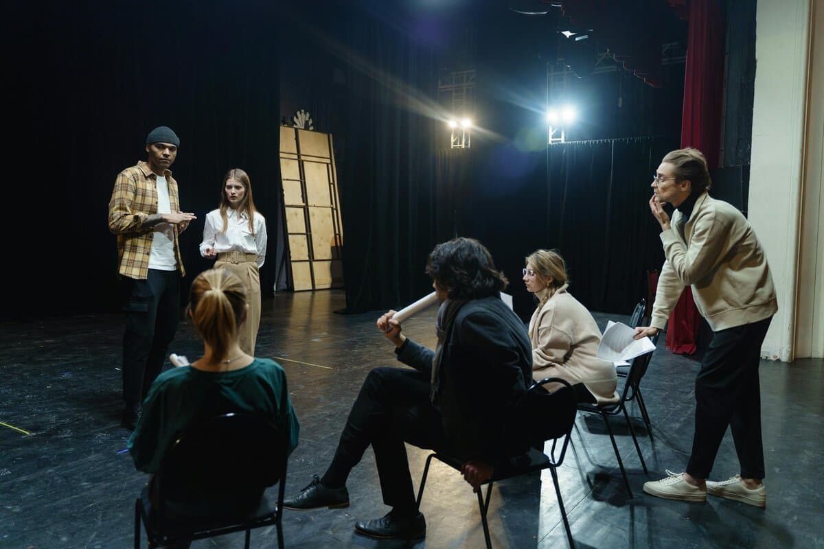 Yaratıcı Yazarlık - Uni4edu