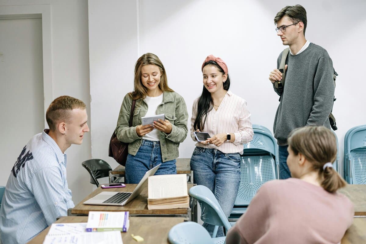 ماجستير في ممارسة الحرف والمواد - Uni4edu