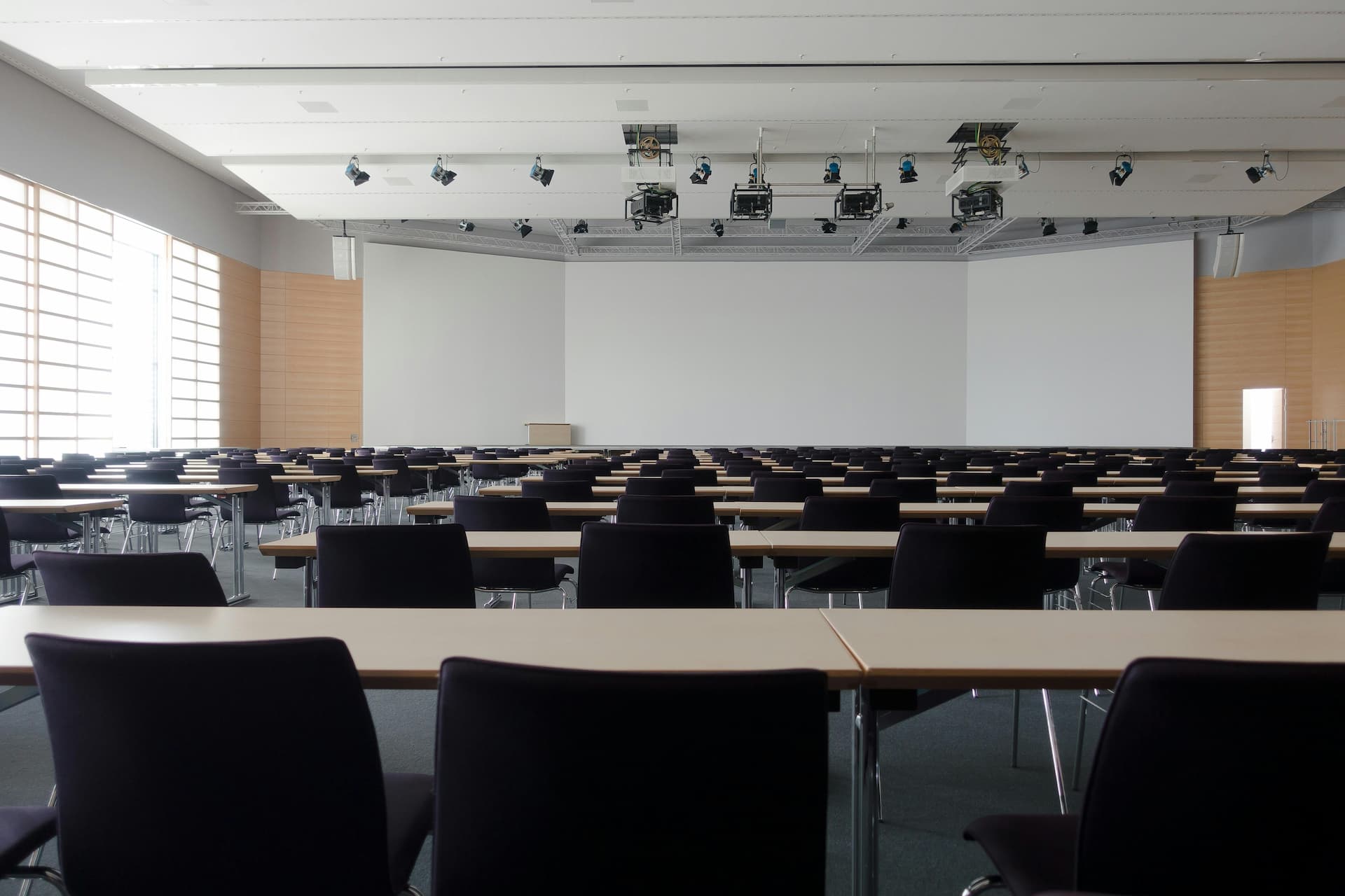 Henley Business School - Uni4edu