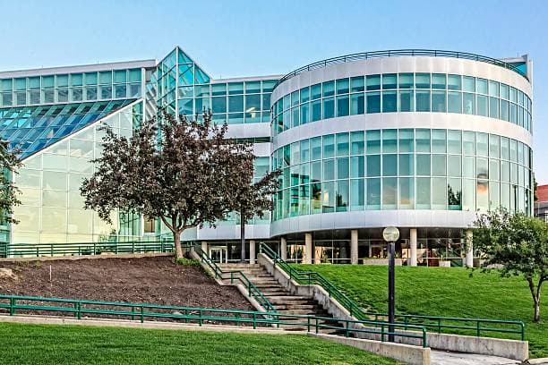 Université polytechnique de Kwantlen - Uni4edu