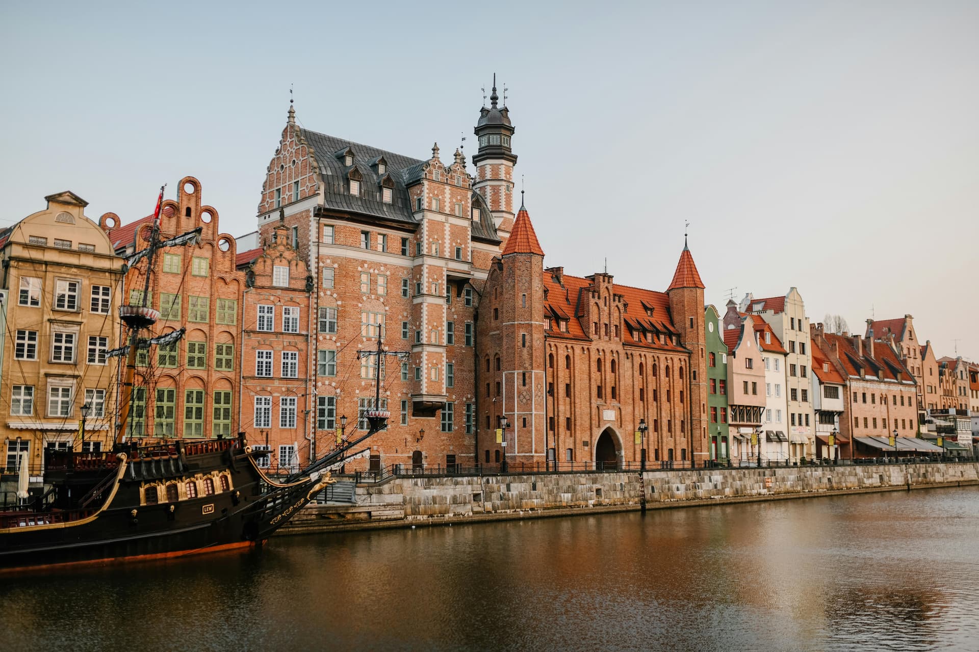 Study in Poland - Uni4edu