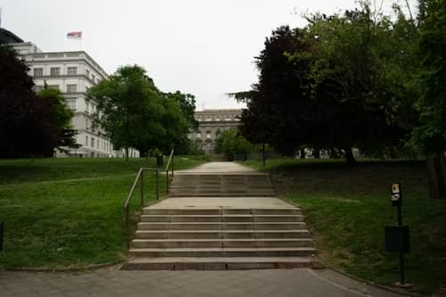 Université Laurentienne - Uni4edu
