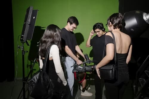 Met Film School - Uni4edu