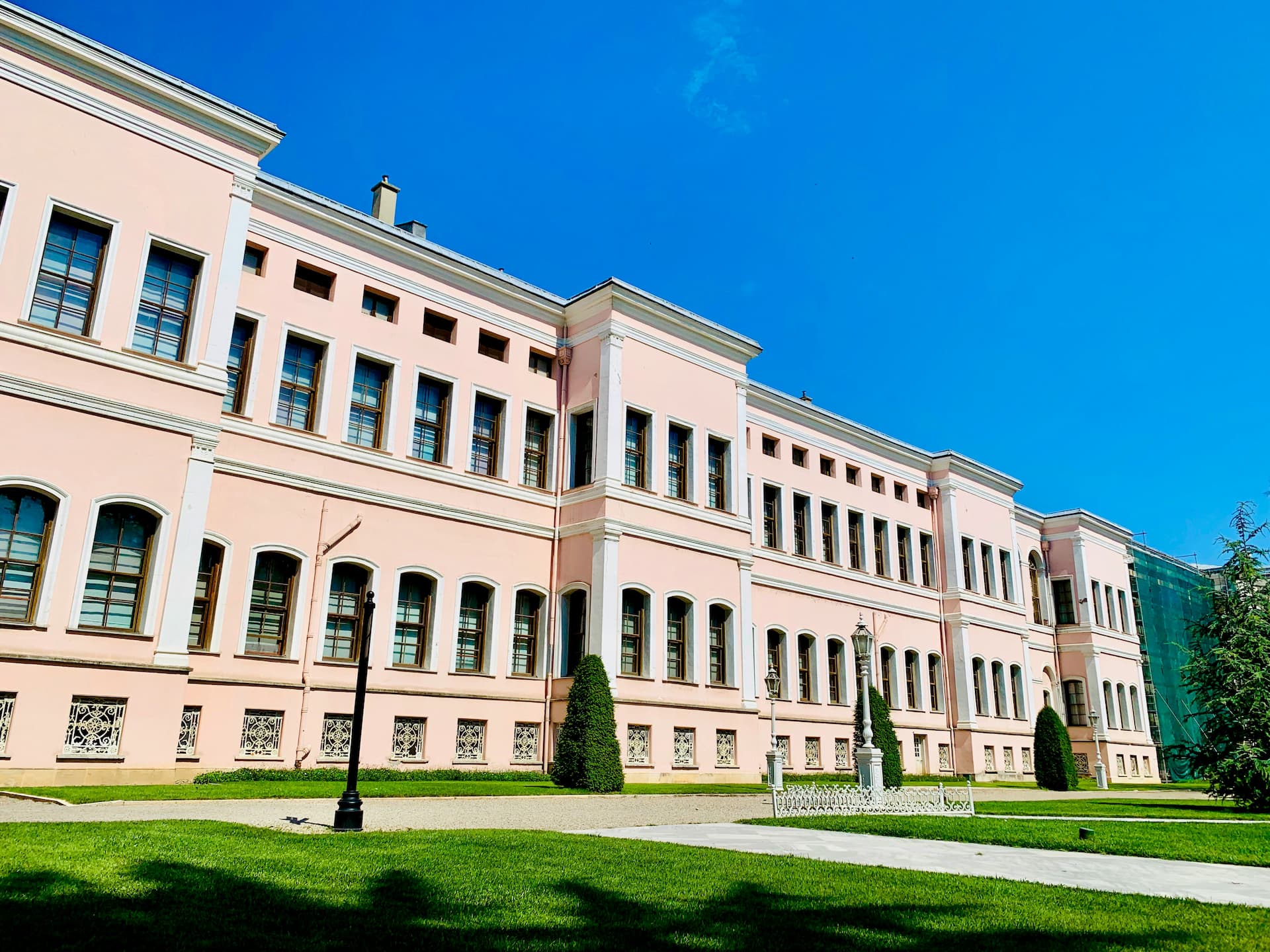 Mykolas Romeris University - Uni4edu