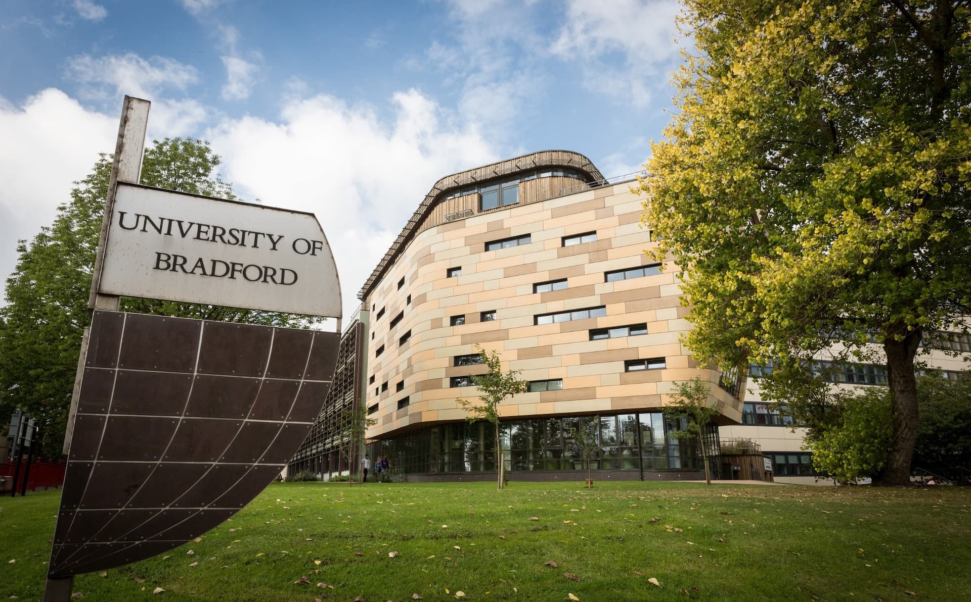 University of Bradford - Uni4edu