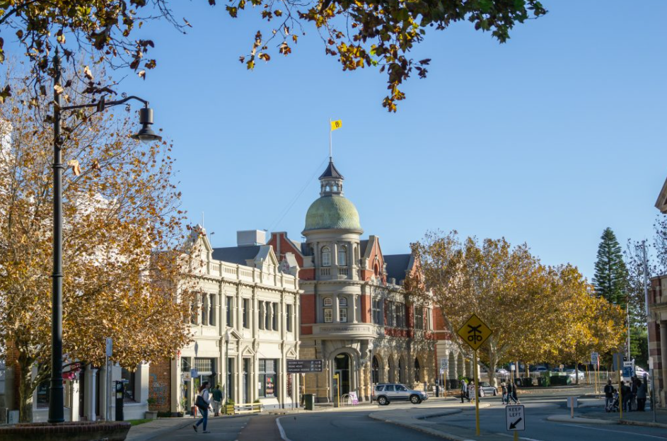 Notre Dame Üniversitesi - Uni4edu