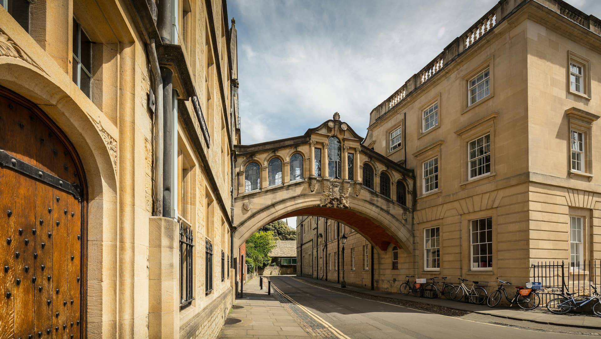 University of Winchester - Uni4edu