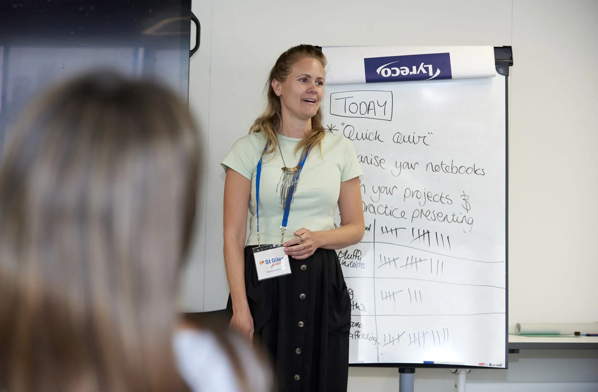 انگریزی زبان کا گہرا کورس - Uni4edu