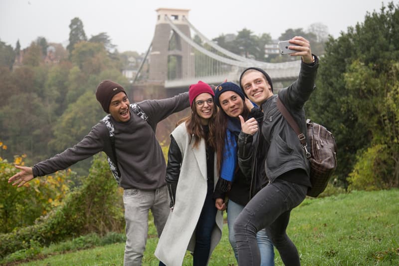 EC Bristol General English 30 - Uni4edu