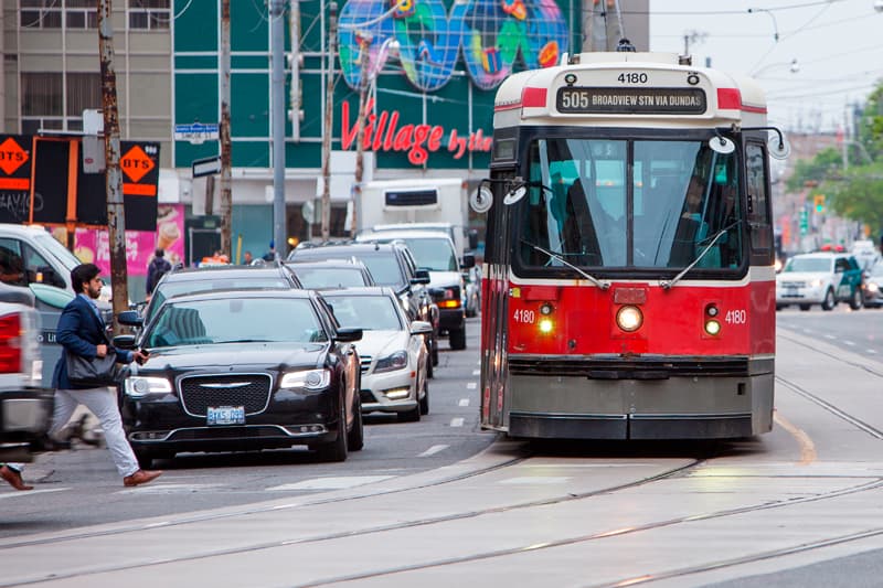 EC Toronto +30 仕事のための英語 - Uni4edu