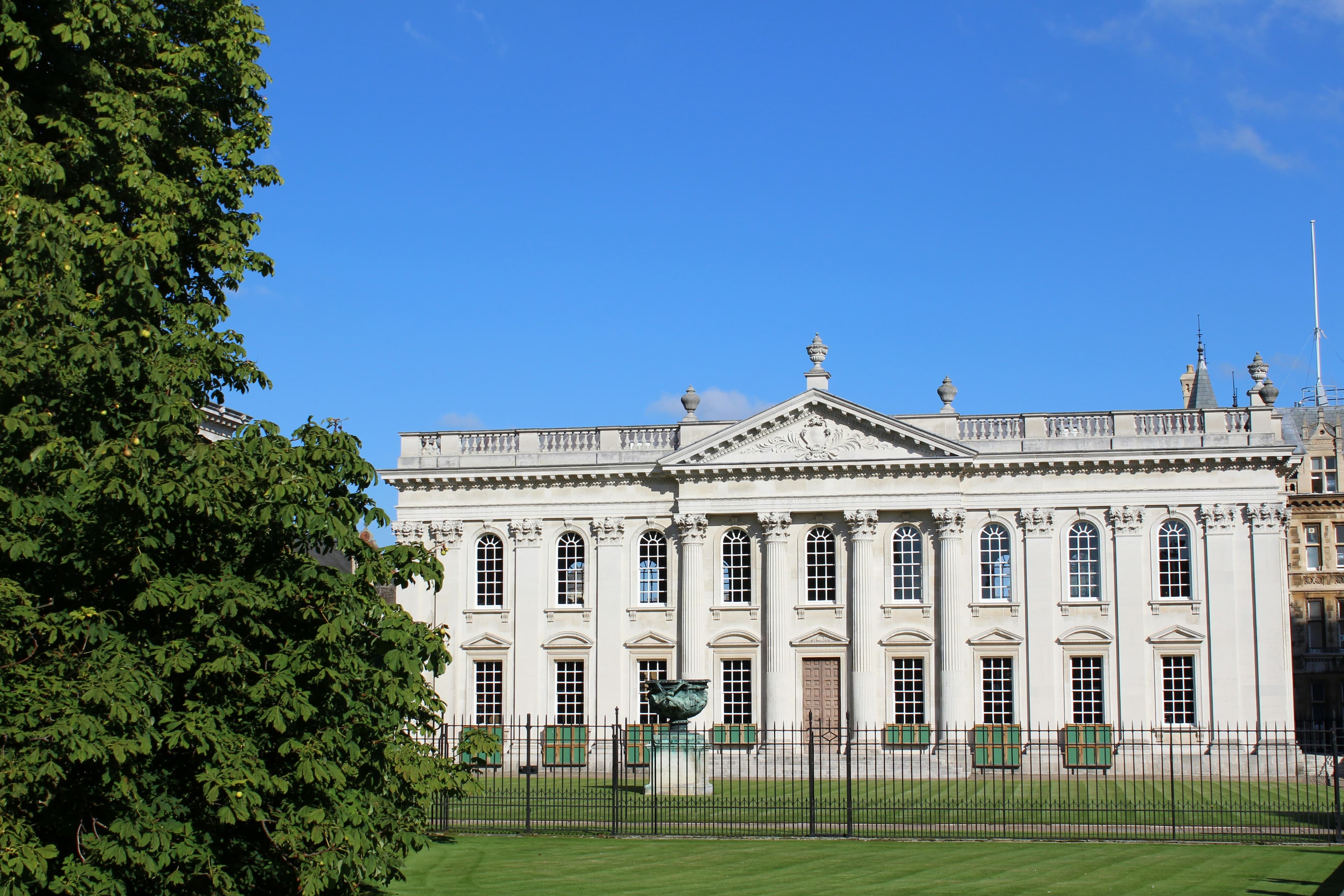 Stafford House International Cambridge Super Intensive IELTS Vorbereitung Plus - Uni4edu