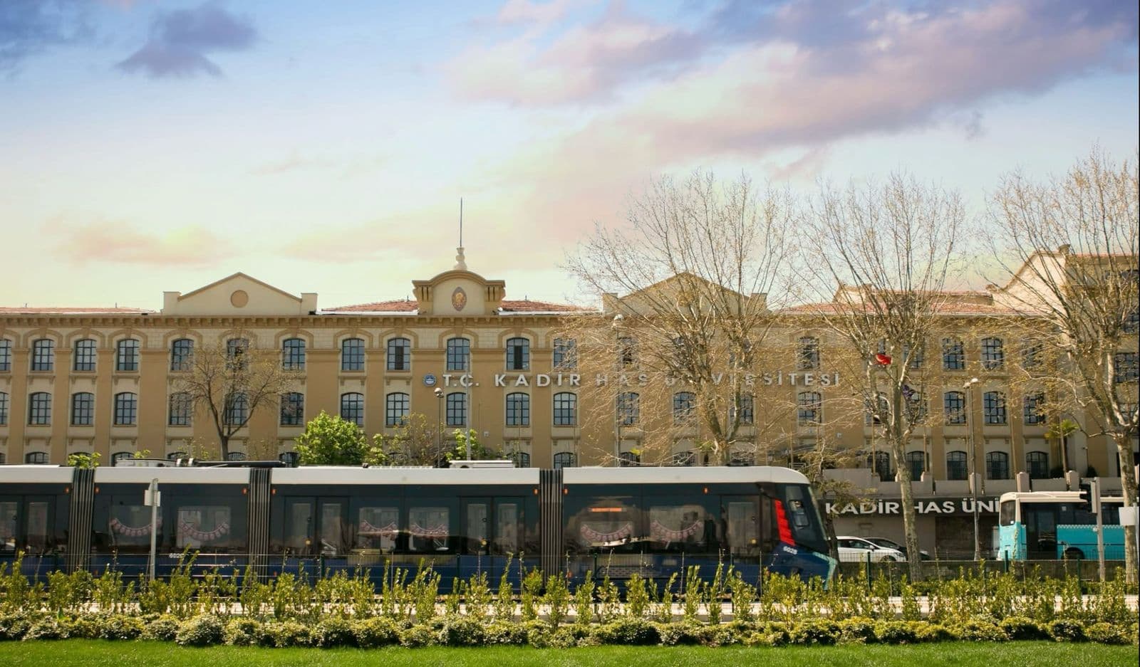 広報・情報ダブルメジャープログラム - Uni4edu