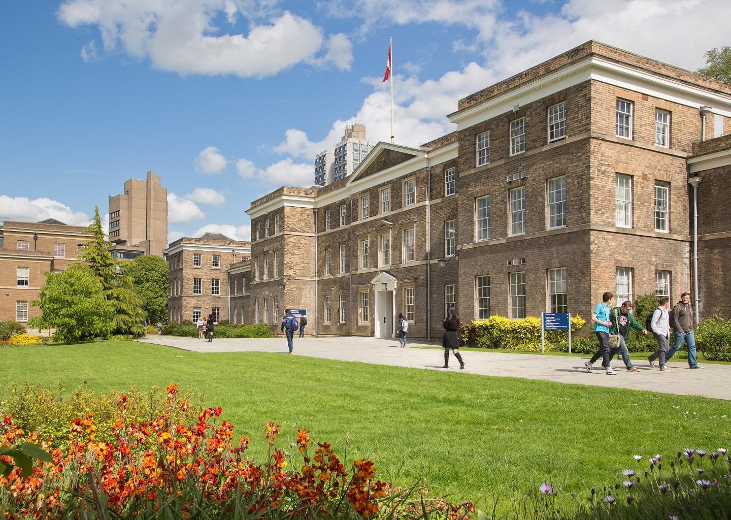 Relations internationales - Uni4edu