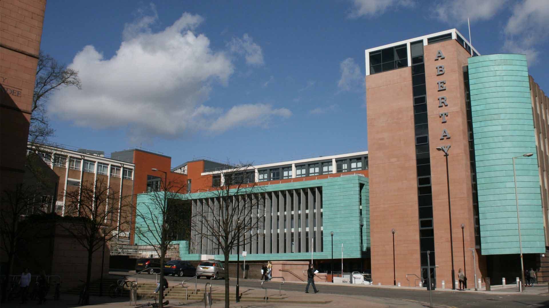 Terapi Sukan - Uni4edu