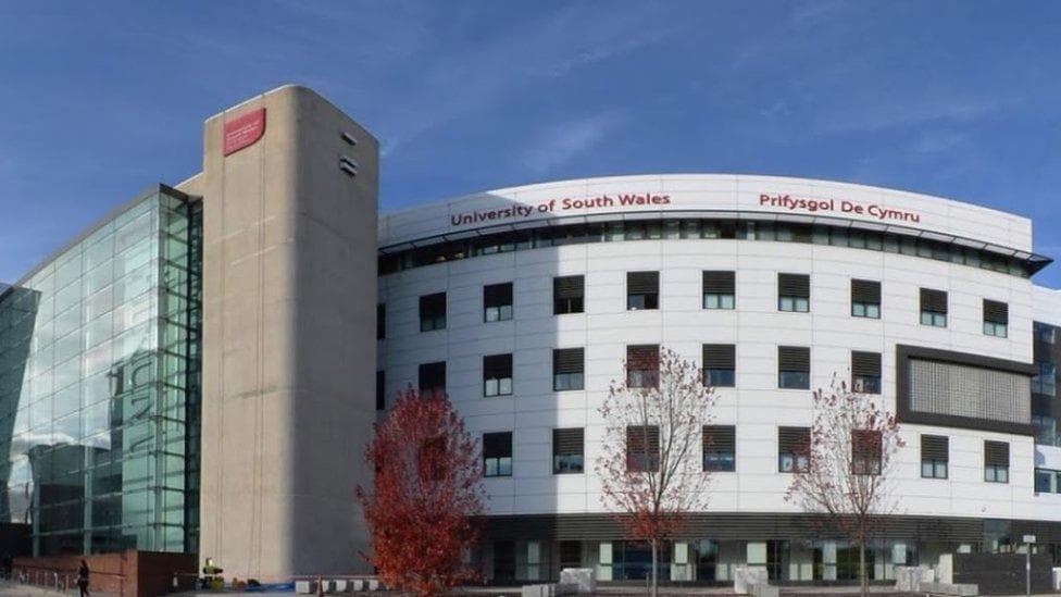 Quantity Surveying and Commercial Management (Hons) - Uni4edu