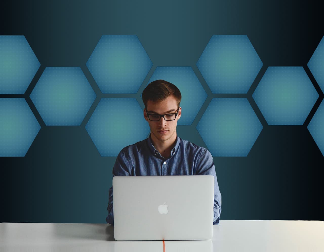 ماجستير في العلاقات الدولية والسياسة (مع مرتبة الشرف) - Uni4edu