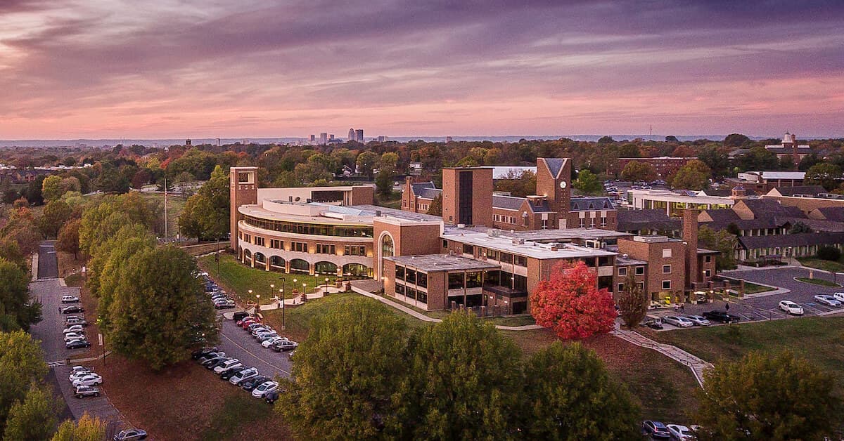 ベラルミン大学 - Uni4edu