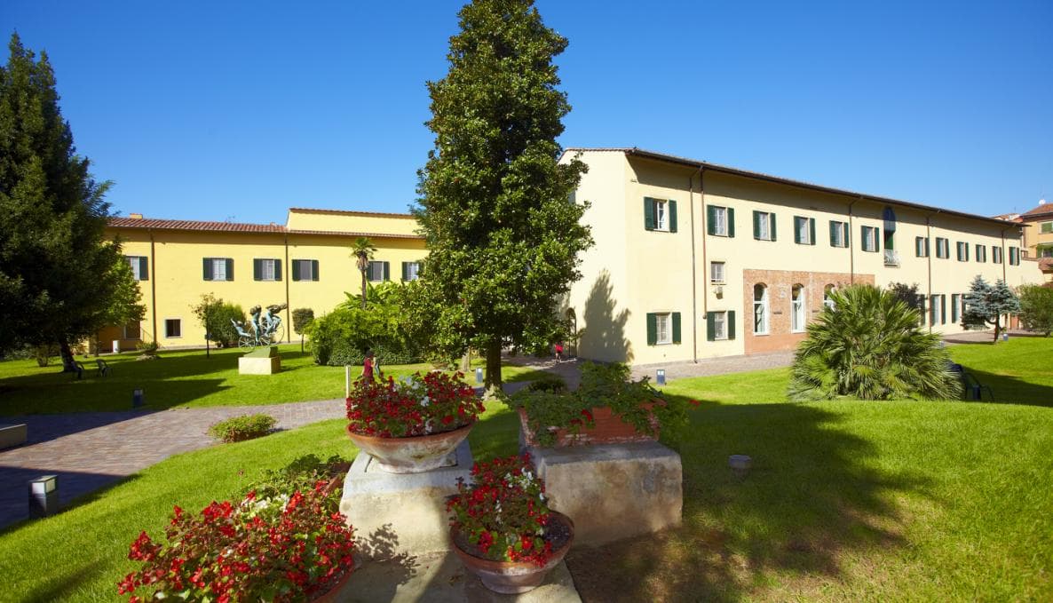 École supérieure d'études Sant'Anna - Uni4edu