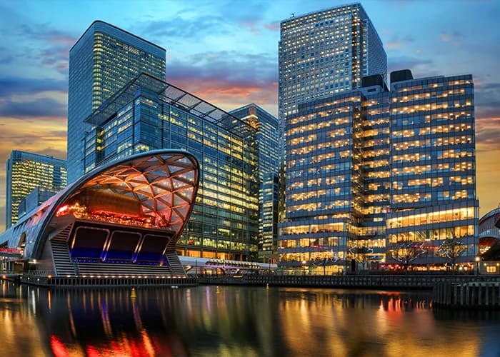 Лондонская школа менеджмента имени С. П. Джейна - Uni4edu