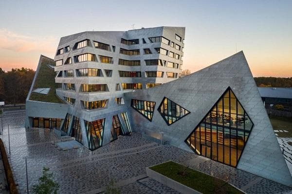 Chuo Kikuu cha Lüneburg (Chuo Kikuu cha Leuphana) - Uni4edu