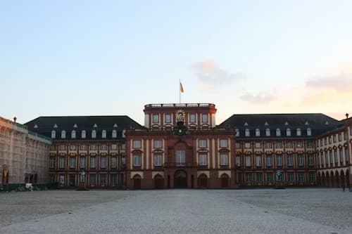 University of Mannheim - Uni4edu
