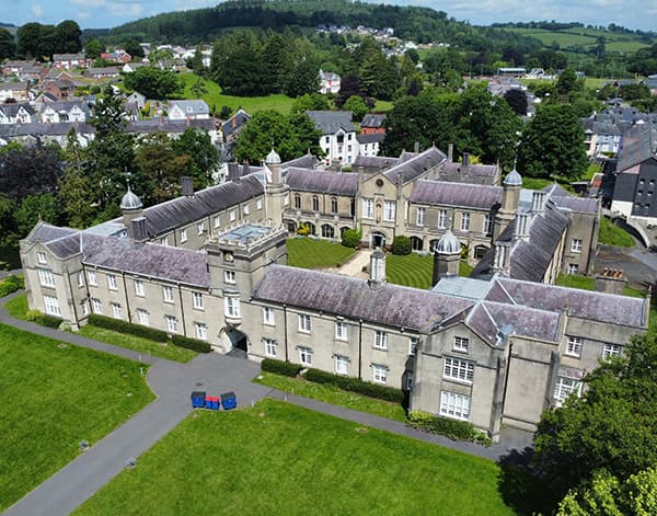 Universidad de Gales Trinity Saint David - Uni4edu