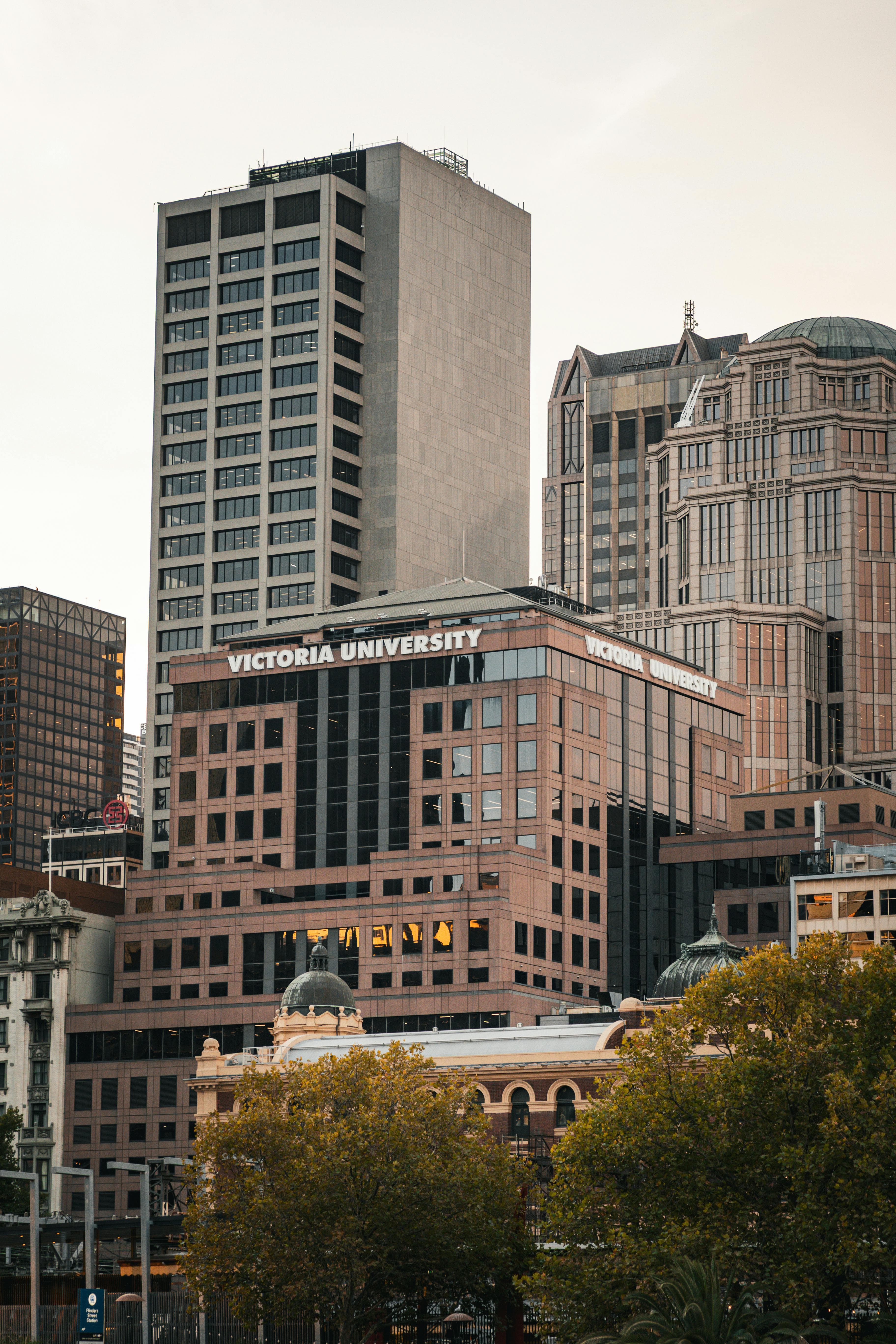 Universiti Victoria Brisbane Australia - Uni4edu