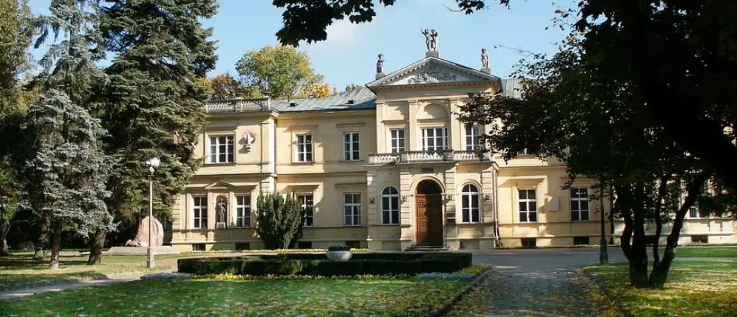 Varşova Yaşam Bilimleri Üniversitesi - Uni4edu